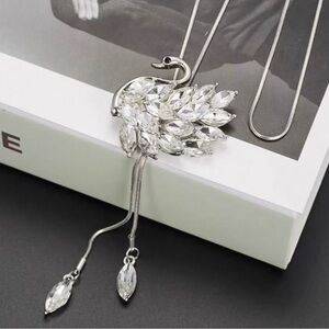 Elegant Silver Swan Crystal Pendant Necklace - length adjustable